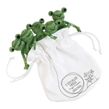 Speckled Frogs Finger Puppets